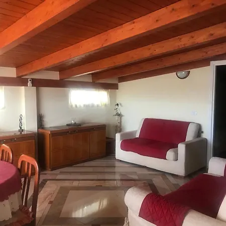 Cosy In With Shared Pool 45 M² Апартаменты *